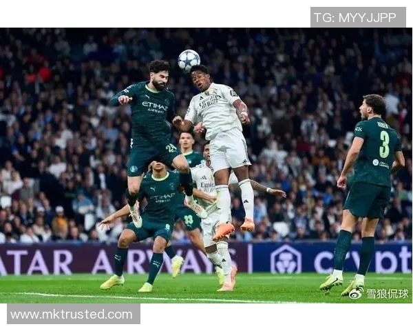 皇马友谊赛大胜里昂红牌事件引发全场热议与争议