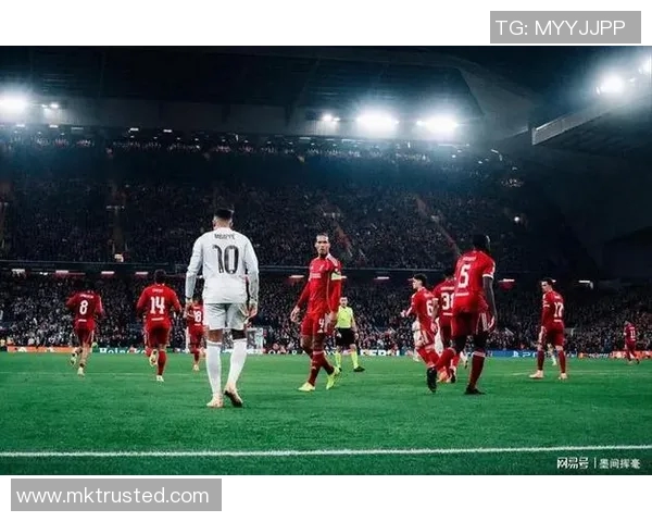 西甲盛宴阿森纳狂胜AC米兰5-1帽子戏法点燃全场激情与转会传闻