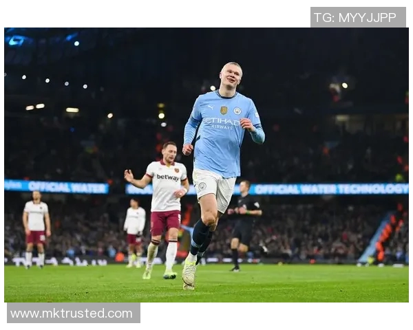 国王杯精彩对决那不勒斯险胜曼城乌龙球成关键时刻 国王杯精彩对决那不勒斯险胜曼城乌龙球成关键时刻