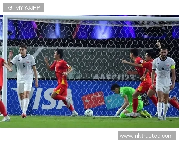 尤文图斯与热刺友谊赛激战四三乌龙球引发全场狂欢与十大精彩进球回顾