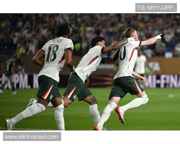 意甲激战那不勒斯狂胜切尔西6比2帽子戏法引发转会热议 意甲激战那不勒斯狂胜切尔西6比2帽子戏法引发转会热议