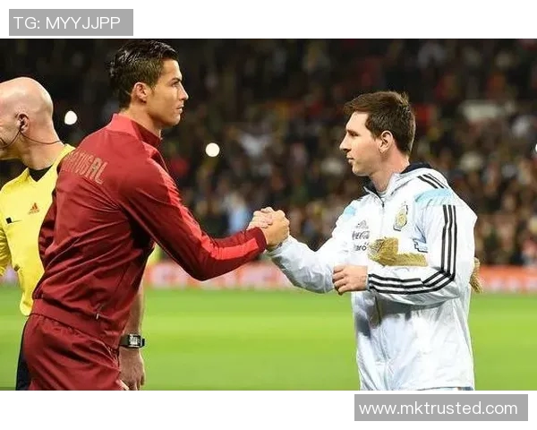 欧联杯精彩对决利物浦逆转多特蒙德帽子戏法引发争议判罚