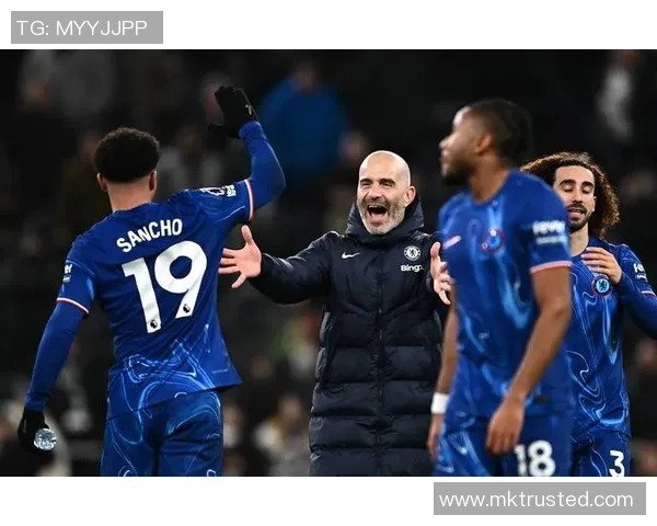 西甲激战：多特蒙德大胜尤文图斯乌龙球引发争议判罚全场沸腾