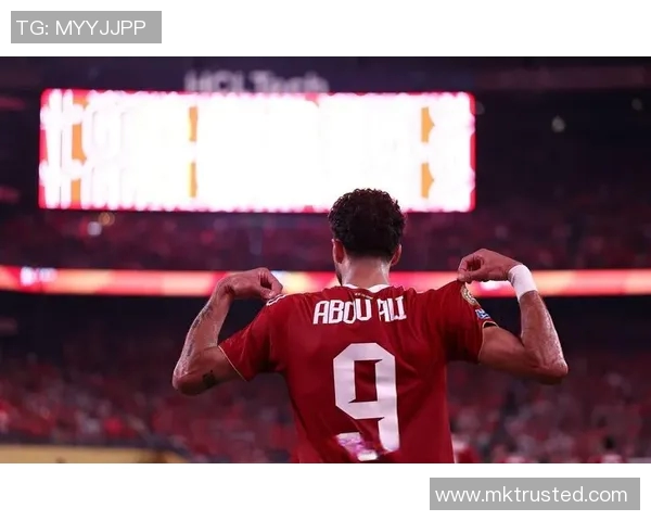 友谊赛惊现冷门那不勒斯逆转波尔图上演帽子戏法精彩瞬间