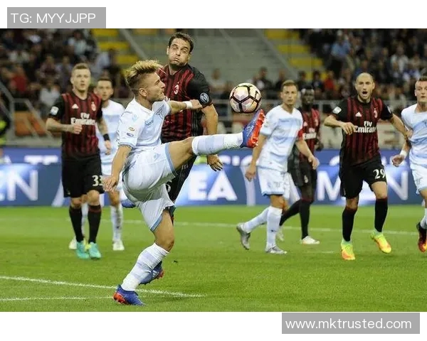 德甲激战：那不勒斯逆转AC米兰全场沸腾精彩瞬间回顾